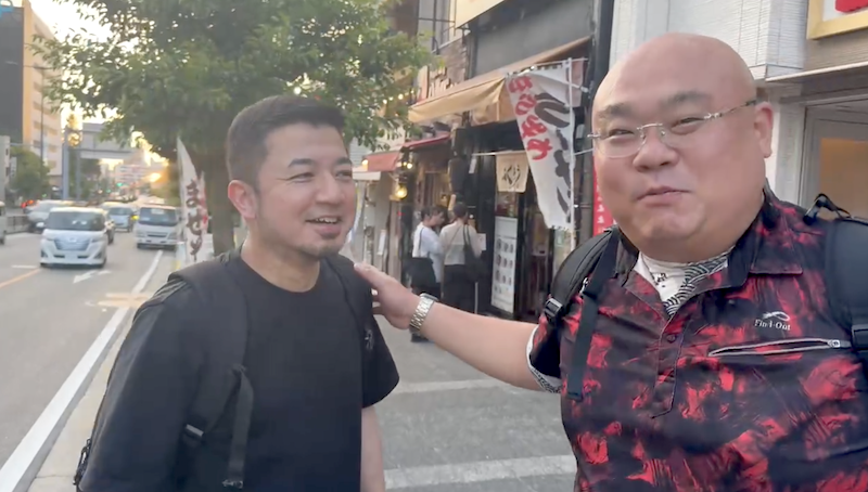 人気の立ち飲み居酒屋の店舗デザイン