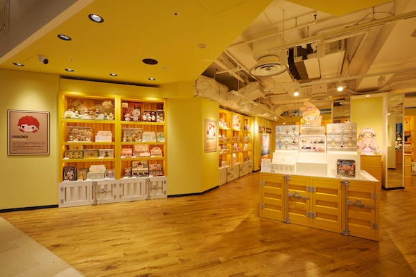 福岡の雑貨テナントディスプレイ