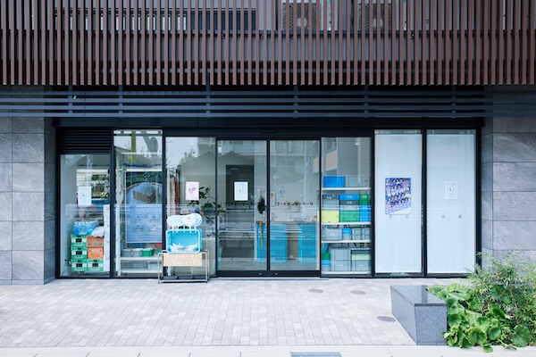 スーパーの商品棚デザイン