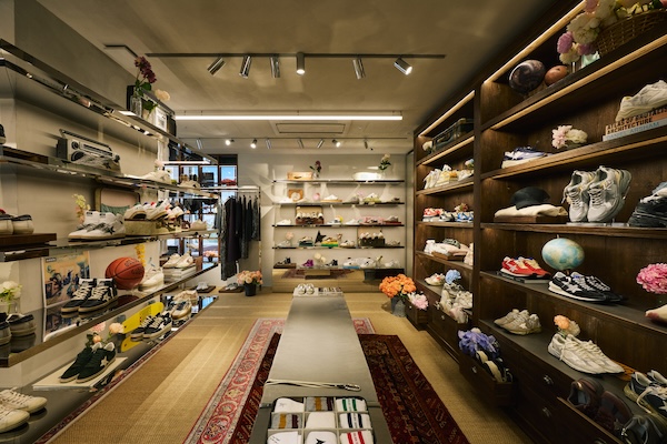 GOLDEN GOOSE心斎橋